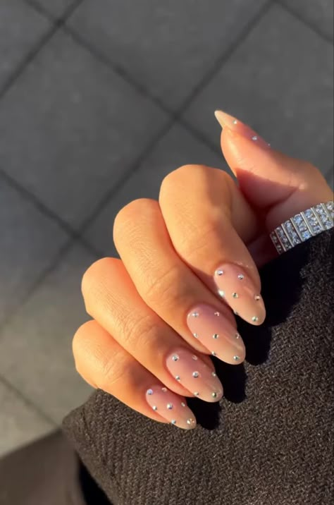 Kaeli Mae Nails, Clear Nails With Gems, Light Pink Nails With Rhinestones, Nails W Rhinestones, Nude Nails With Rhinestones, Strass Nails, Ongles Gel French, Summer Nails Almond, Light Pink Nails