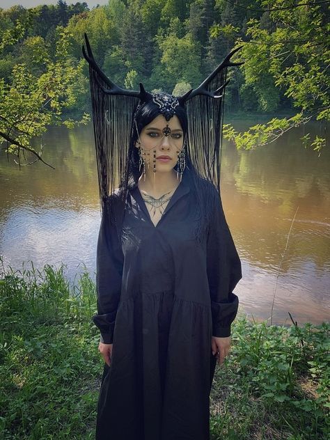 Deer Fashion, Antler Cosplay, Antler Mask, Deer Headdress, Cosplay Antlers, Deer Antlers Headpiece, Antler Headdress Pagan, Black Deer, Party Fits