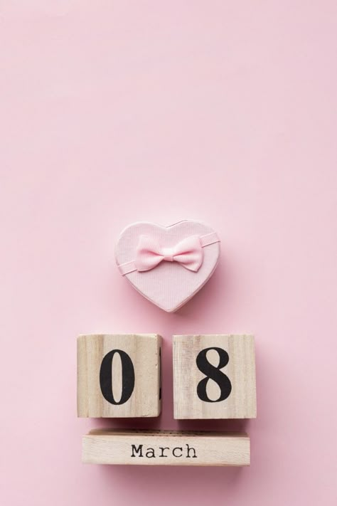 8 March Wallpaper, 8march Women Day, March 8 Womens Day, Motion Design Trends, Holiday Iphone Wallpaper, Happy Womens, 8th March, 8. Mart, Gold Wallpaper Background