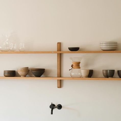 Kitchen Shelf Minimalist, Scandinavian Kitchen Floating Shelves, Kitchen Nook Shelves, Timber Shelves Kitchen, Japandi Shelving, Oak Shelves Kitchen, Shelf Wall Kitchen, Hanging Shelves Kitchen, Cafe Shelving