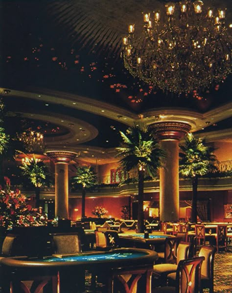 The Main Casino inside The Desert Inn shortly before KABOOM!! Las Vegas Mood Board, Luxury Casino Interior, Casino Aesthetic, 007 Casino Royale, Tranquility Base, Disco Bar, Old Vegas, Casino Movie, Vegas Theme