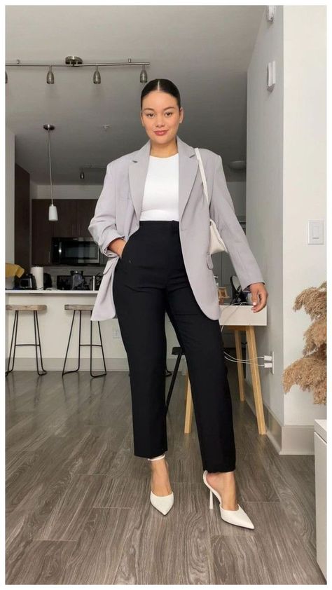 Corporate Outfits For Women, Office Wear Outfit, Corporate Baddie Outfits, Corporate Girlie, Interview Outfits Women, Cute Professional Outfits, Office Fits, Look Legging, Business Professional Outfits