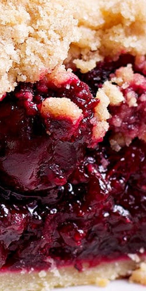 Cherry Crumb Pie Deep Dish Cherry Pie Recipe, Dutch Cherry Pie Recipe, Dutch Cherry Pie, Cherry Pie With Frozen Cherries, Cherry Pie With Crumb Topping, Cherry Crumble Pie, Cherry Pie Crumble, Cherry Crumb Pie, Fresh Cherry Pie