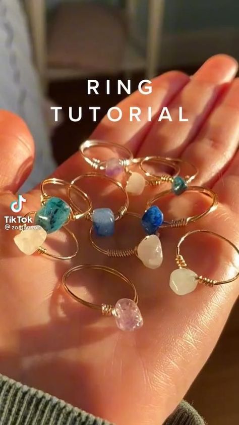 Small Glass Vials Crafts, Beads On Amazon, Crystal Bracelets Diy Ideas, Easy Wire Jewelry Diy, Crystal Gemstone Necklace, Crystal Rings Tutorial, Diy Crystal Rings Wire Jewelry, Wire Working Jewelry, Wire Wrapped Jewelry Tutorials Rings