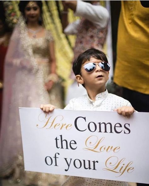 Cute Bridal Entry Ideas That Will Leave Everyone In Awe! - ShaadiWish Bridal Entry Ideas, Bridal Entry, Bride Entry, Bridesmaid Photoshoot, Entry Ideas, Bridal Photography Poses, Wedding Planning Decor, Desi Wedding Decor, Bride Photoshoot