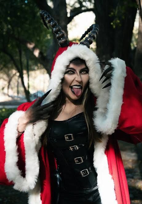 Female Junkrat, Krampus Makeup, Krampus Cosplay, Female Krampus, Horror Couples, Renn Faire Outfit, Ren Faire Makeup, Lady Krampus, Krampus Party