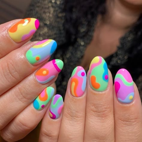 Phycadelic Nail Art, Nail Ideas Crazy, Crazy Colorful Nails, Crazy Nail Designs Creative, Weird Nails Design, Summer Abstract Nails, Fun Nail Designs Creative, 80s Nail Designs, Edc Nails