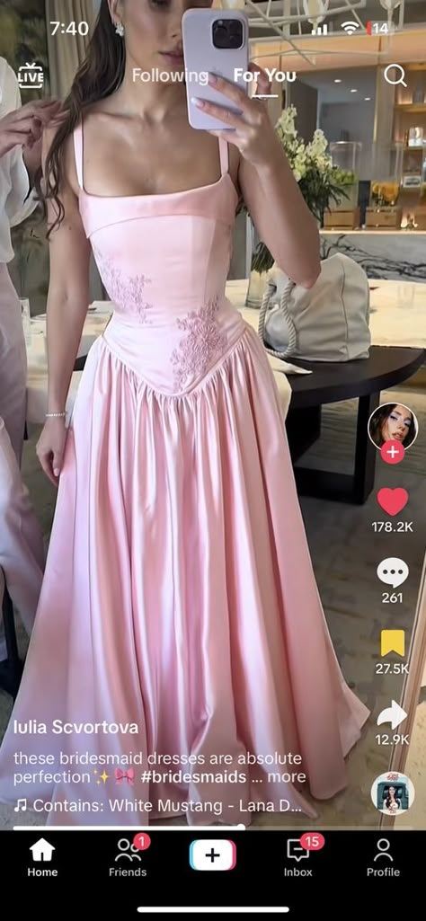 Pink Satin Ball Gown, Pink Flower Dress Aesthetic, Pink Corset Gown, Wedding Guest Dress Big Chest, Summer Ball Gown, Bridgeton Inspired Dresses, Pink Bridesmaid Dresses Aesthetic, Long Pink Dress Aesthetic, Barbie Pink Prom Dress