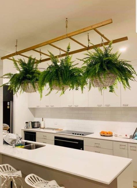 Artificial hanging plants