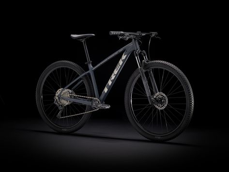 Discover your next great ride with Marlin 7. See the bike and visit your local Trek retailer. Shop now! Trek Mtb, Trail Biking, Cross Country Mountain Bike, Trek Mountain Bike, Trek Road Bikes, Mtb Pedals, Bike Fender, Bike Mirror, White Bike