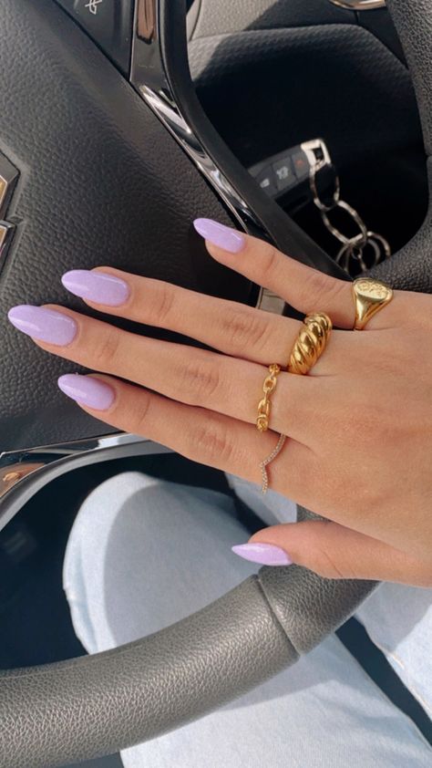 Nails Lilla, Lilla Nails, Lila Nails, April Nails, Nail Art Trends, Purple Acrylic Nails, Subtle Nails, Soft Nails, Spring Nail Art