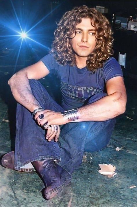 Robert Plant Style, Robert Plant 1969, Led Zeppelin Aesthetic, Led Zeppelin Band, Henry Emily, Robert Plant Led Zeppelin, Peter Steele, Led Zep, 70s Vibes