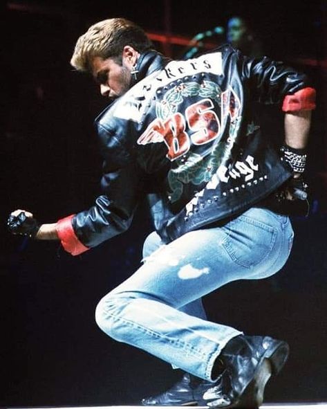 George Michael Chile on Instagram: “BSA jacket, jeans and boots ❤️🎸” George Michael Faith, George Michael Music, George Michel, Astro Pop, Andrew Ridgeley, Artist Film, George Michael Wham, Michael Love, Boy George