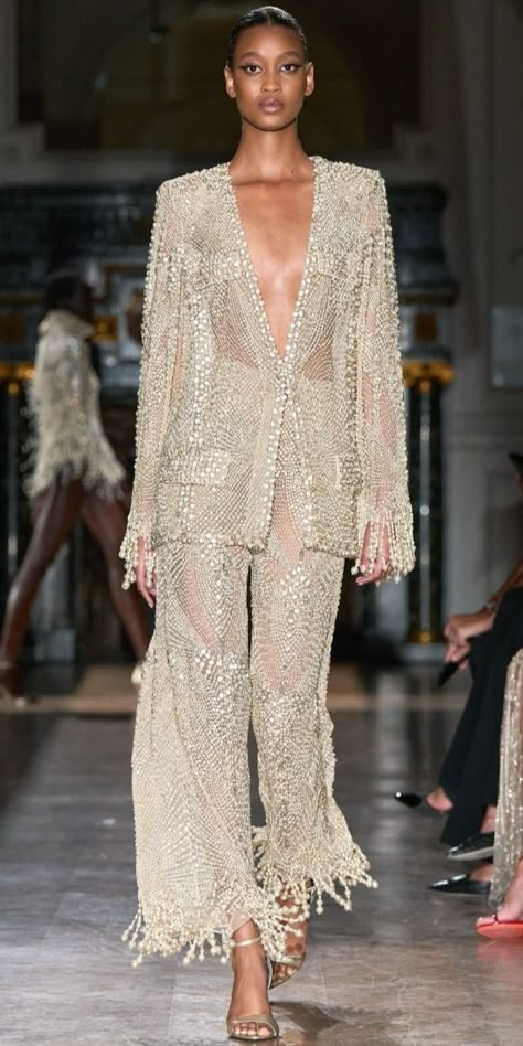 Zuhair Murad 2024, Godmother Outfit, Vestidos Oscar, 2024 Couture, Technology Architecture, Nature Technology, Zuhair Murad Haute Couture, Inspiration From Nature, Indian Wedding Outfits