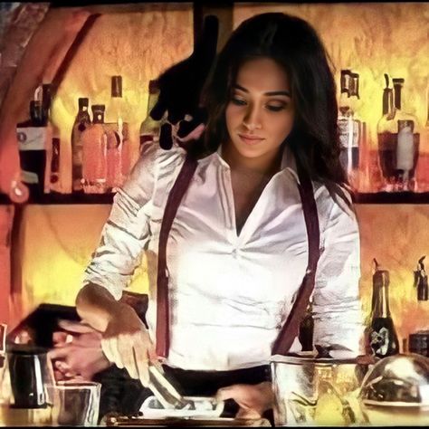 Bartender Photoshoot, Serving Aesthetic, Kai And Isabella, Dante And Vivian, Mobile Bartending Business, Bartender Aesthetic, Bartending Business, Restaurant Fancy, Bartender Uniform