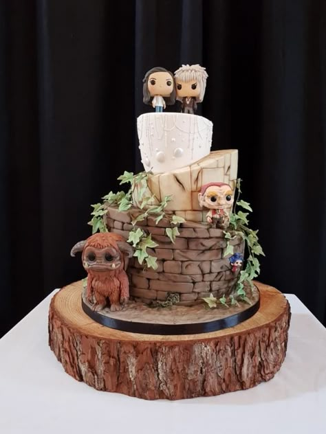 Labyrinth Birthday Party Ideas, Labyrinth Wedding Cake, The Labyrinth Wedding, Labyrinth Birthday Cake, Labyrinth Themed Birthday Party, Labrynth Theme Party, Labyrinth Cake, Labyrinth Themed Wedding, Labyrinth Themed Party