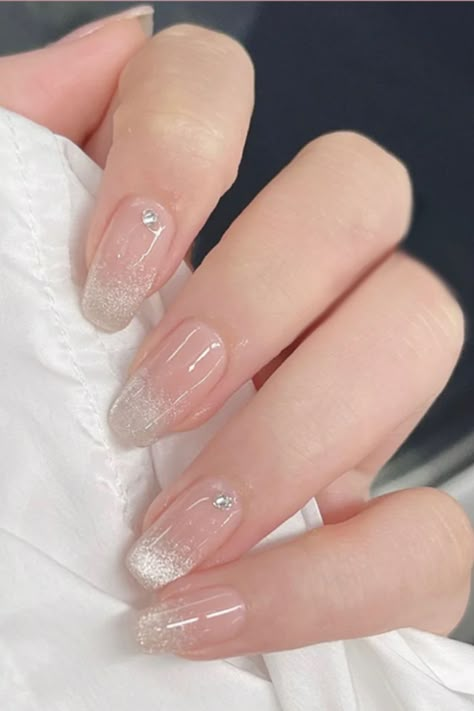 Cat Eye Gradient Nail, Nail Designs Gradient, Nail Galaxy, Hello Nails, Beige Nails, Nail Trend, Simple Gel Nails, Blush Nails, Pretty Gel Nails