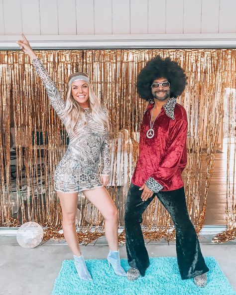 a l l i  g r o s s on Instagram: “getting groovy, baby 🕺🏼✨ ••••••••••••••••••••••••••••••••• a night at #studio54 celebrating @the.style.playlist 🎂🎈” Soul Train Party Outfit, Disco Dress Up, Motown Theme Party Outfit Women, Studio54 Outfit, Disco Style Outfits, Retro Night Outfit, 70s Disco Theme Party Outfit, 80s Night Outfit, Disco Fever Outfit