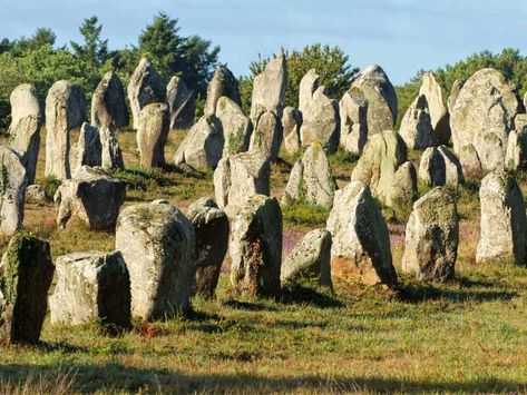 Magical standing stones of Carnac, Brittany - The Good Life France  : The Good Life France Megalithic Monuments, Stone Circles, Sacred Sites, Standing Stones, Brittany France, Standing Stone, Ancient Mysteries, Stonehenge, Cairns