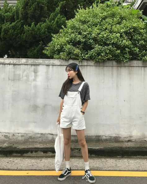 @̶s̶i̶l̶v̶e̶r̶x̶s̶t̶a̶r̶r̶ ̶ Cute Japanese Outfits Summer, Japan Ootd Summer, Japan Summer Outfit Women, Japan Summer Outfits, Asian Summer Outfits, Japanese Summer Outfits, Summer Outfits Asian, Japanese Fashion Summer, Japanese Summer Fashion