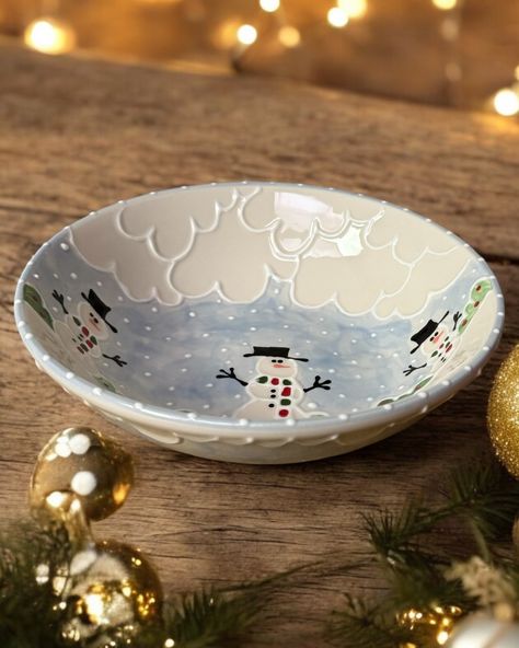 The holidays are just around the corner. Come visit the @ooak_toronto show. We are open from Tuesday through Sunday December 1. My booth is C-24! #handmadewithlove #handmadegifts #craftshows #canadianartist Diy Christmas Mugs, Christmas Bowl, Large Flower Pots, Sunday December, Easter Items, Hosting A Dinner Party, Clay Bowl, Holiday Flower, Painted Designs