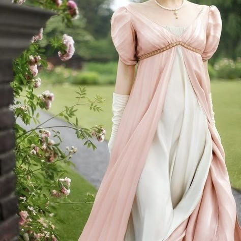 Lana Unreleased, Bridgerton Aesthetic, Regency Gown, Regency Era Fashion, 파티 드레스, Period Dress, Regency Dress, Regency Fashion, Old Fashion Dresses