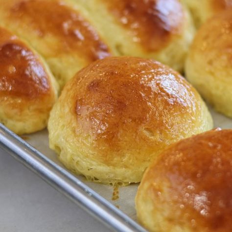 Gluten Free Brioche Buns - Let Them Eat Gluten Free Cake Gf Buns Recipe, Fluffy Gluten Free Rolls, Gluten Free Bread Bowl, Gluten Free Sub Rolls, Gluten Free Sandwich Rolls, Gluten Free Brioche Buns, Gluten Free Burger Buns, Gf Buns, Gluten Free Brioche