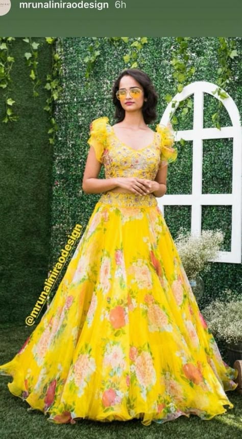 Organza Haldi Outfit, Yellow Long Frocks, Yellow Gown For Haldi, Simple Haldi Dress Ideas, Haldi Outfits For Bride, Haldi Dress Ideas, Haldi Outfit For Bride, Dress From Scratch, Bride Fashion Photography