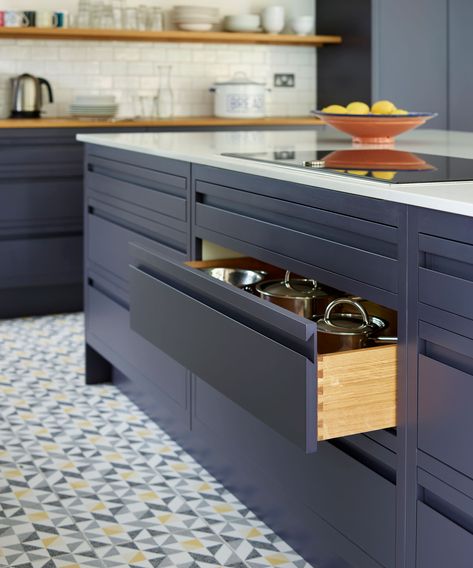 How To Organize Kitchen Island Cabinets, Kitchen Island Cupboards Both Sides, Kitchen With Lots Of Drawers, Kitchen Island With Pull Out Drawers, Kitchen Island With All Drawers, All Drawer Kitchen Island, Kitchen Island Storage Ideas Drawers, Storage In Island Kitchen, Kitchen Island With Sink And Storage