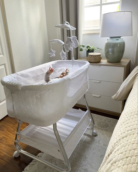 Bassinet Set Up In Parents Room, Bassinet In Bedroom, Basinette In Bedroom, Bedroom With Bassinet, Bassinet In Parents Room, Baby Bassinet Ideas, Baby Boy Bassinet, White Bassinet, Julia Wolf