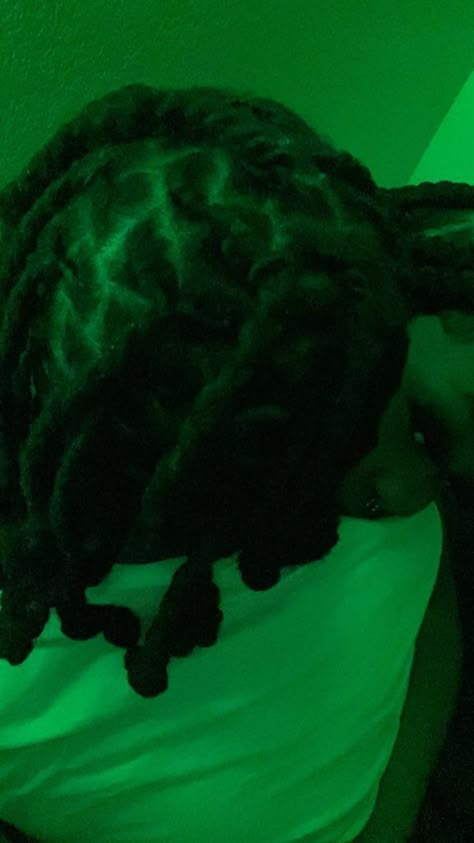 Boyfriend With Dreads, Dread Head Boyfriend Couple, Couples Hidden Face Pics Black, Popping Out With My Man Quotes, Dreadhead Boyfriend Couple, Pop Out Pictures Couples Instagram, Giving Him Heads, Black Couple Picture Mood, Mirror Pics With Boyfriend No Face