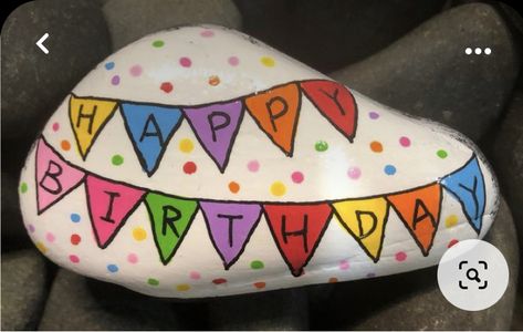 Birthday Stone Painting, Rock Painting Ideas Birthday, Happy Birthday Rock Painting Ideas, Birthday Rocks Painting Ideas, Happy Birthday Painted Rocks Ideas, Birthday Spirit Rock, Happy Birthday Stone Painting, Happy Birthday Rock Painting, Happy Birthday Rocks