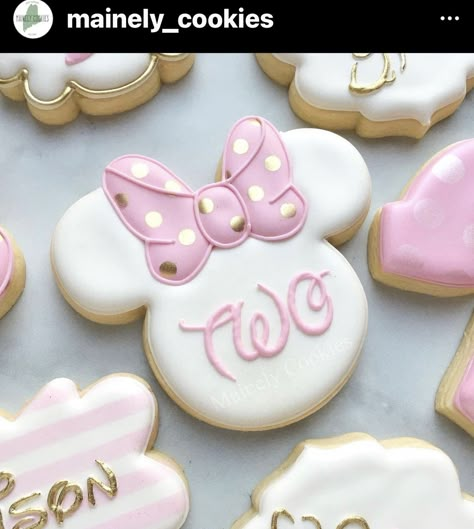 2nd Birthday Cookies Girl, Minnie Mouse Birthday Cookies, Minnie Cookies, Oh Twodles Cookies, Minnie Mouse Desserts, Minnie Mouse Cookies Decorated, Oh Toodles Cookies, Minnie Mouse Sugar Cookies, Minnie Mouse 2nd Birthday Cookies