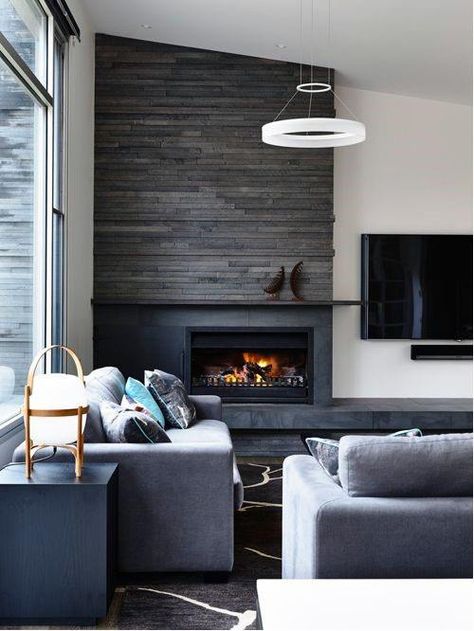 Top 70 Best Modern Fireplace Design Ideas - Luxury Interiors Raised Hearth, Modern Fireplaces, Furnitur Ruang Keluarga, Contemporary Fireplace, Fire Places, Corner Fireplace, Fireplace Remodel, Trendy Living Rooms, Home Fireplace