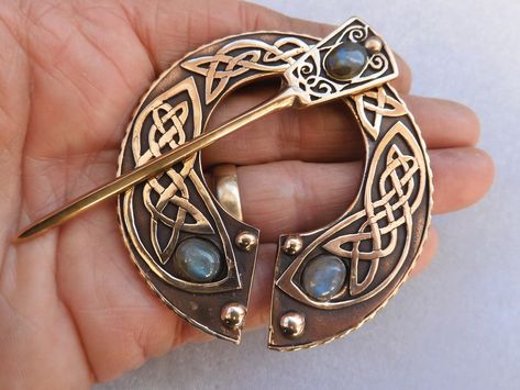 Cloak Clasp Pennanular Brooch Bronze With Labradorite - Etsy Cloak Brooch, Pennanular Brooch, Cloak Clasp, Medieval Character, Character Clothing, Metal Clay, Clothing Inspiration, Cloak, Labradorite