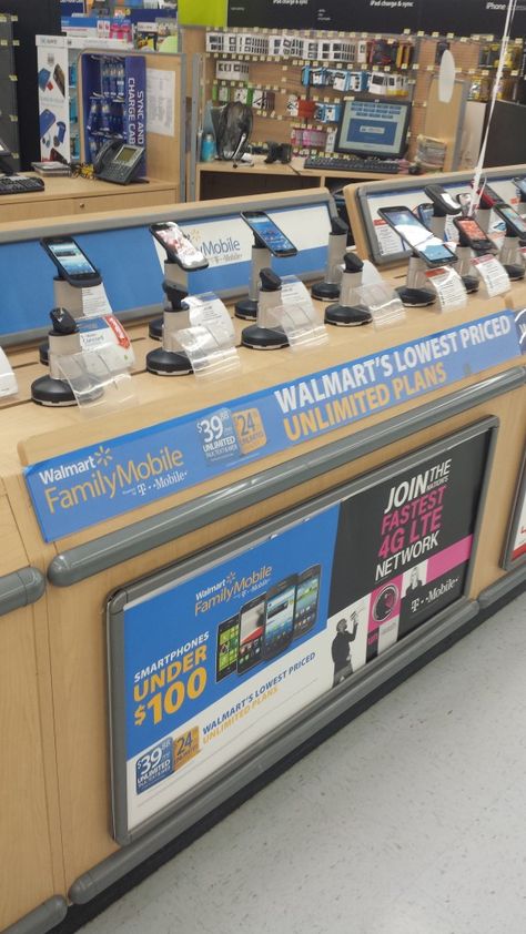 Walmart Family Mobile Promotions for back to school #Phones4School #shop Verizon Phones, Prepaid Phones, Mobile Phone Shops, Walmart Store, Phone Store, Achieve Goals, Document Sign, Liam Gallagher, Phone Shop