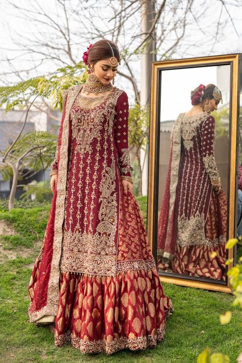 Maroon Nikah Dress, Red Garara Dress Pakistani Bridal, Barat Bridal Dress Pakistani, Red Gharara Bridal, Red Bridal Lehenga Pakistani, Bridal Dresses Pakistani, Barat Dress, Bridal 2024, Casual Bridal Dress