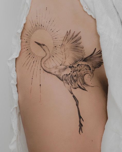 Crane Sun Tattoo, Dragon And Crane Tattoo, Japanese Crane Tattoo Back, Crane Flying Tattoo, Traditional Sandhill Crane Tattoo, Whooping Crane Tattoo, Red Crowned Crane Tattoo, White Crane Tattoo, Herron Tattoo