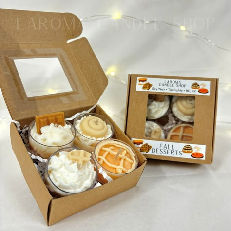 Laroma's beautifully handcrafted tealight set is the perfect mini set to sample for yourself, or to give as a gift!  Each box has 4 whipped tealights scented with: S'mores, Cinnamon Bun, Pecan Waffle, and Apple Pie. Candles That Look Like Food, Unique Candle Ideas, Halloween Candle Ideas, Hot Chocolate Cinnamon, Packaging Candles, Apple Candle, Pie Candles, Cinnamon Apple Pie, Dessert Candle