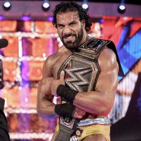 Jinder Mahal Jinder Mahal, Shinsuke Nakamura, Wwe Champions, Wrestling Superstars, Wwe Wrestlers, Wwe Superstars, Pro Wrestling, Boxing, Wwe