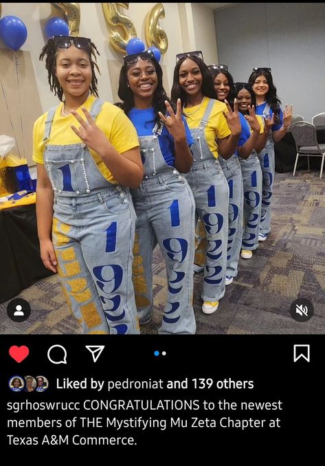 Sigma Gamma Rho Probate Outfits, Sgrho Probate Outfits, Sigma Lambda Gamma, Sorority Fashion, Sigma Gamma Rho Sorority, Pretty Poodles, Rush Outfits, Sorority Shirt Designs, Shein Fashion