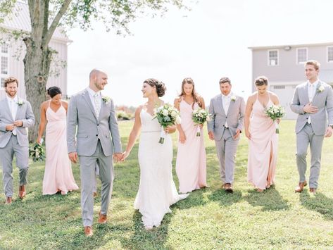 Blush And Light Grey Wedding, Grey And Pink Wedding Theme, Pink And Grey Wedding Ideas, Blush Pink Wedding Party, Gray Pink Wedding, Light Pink Wedding Theme, Blush Pink And Grey Wedding, Rustic Wedding Summer, Grey And Pink Wedding