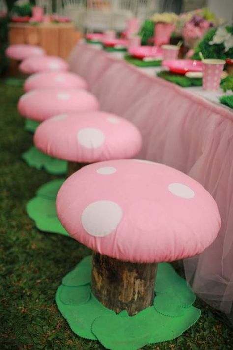 Tea Party Birthday Theme, Woodland Fairy Party, Fairy Garden Birthday Party, Fairy Tea Parties, Ben And Holly, Tinkerbell Party, Mad Hatter Party, Fairy Garden Party, Alice In Wonderland Birthday