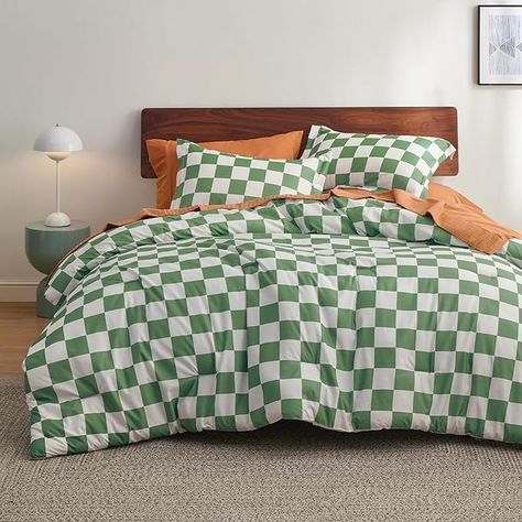 Amazon.com: Bedsure Green Checkered Comforter Set - Bedding Comforter Set Queen, Green White Fluffy Grid Plaid Comforter, 3 Pieces, Includes 1 Comforter (90"x90") and 2 Pillow Shams (20"x26"+2") : Home & Kitchen Checkered Comforter, Checkered Bedding, Surf Room Decor, Plaid Comforter, Surf Room, Green Comforter, Plaid Bedding, Twin Xl Comforter, Bedding Comforter