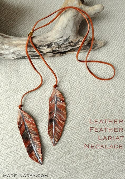 DIY Leather Feather Lariat Necklace Free Printable Feather Guide, learn to make a simple leather lariat painted necklace, feather necklace #feather #necklace #lariat #leather #jewelry Leather Necklaces, Leather Jewelry Diy, Easy Jewelry, Diy Jewelry Necklace, Leather Jewellery, Leather Crafting, Feather Necklace, Easy Diy Jewelry, Leather Ideas