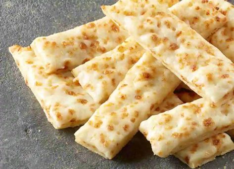 Papa Johns Cheese Sticks, Cheese Sticks Recipe, Pizza Sides, Bread Stick, 500 Calories A Day, Menu Pizza, Cheese Stick, Food Addict, Papa Johns