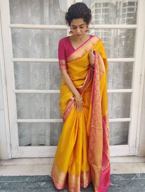 Silk Saree Look, Yellow Silk Saree, Indian Fits, Mithila Palkar, Saree Wearing Styles, Sarees For Girls, Simple Saree Designs, Cotton Saree Designs, Fashionable Saree Blouse Designs