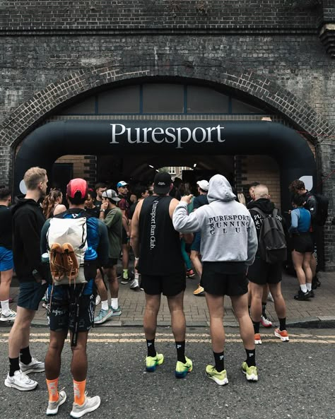 Puresport Clubs | Hackney Weekend Thank you all for coming down for the opening of the Hackney Clubhouse and making it an amazing weekend. Congratulations… | Instagram Puresport Run Club, Running Club Aesthetic, Run Club Aesthetic, Working Out Aesthetic, Run Aesthetic, Running Outfit Men, Hybrid Athlete, Running Fits, Urban Running