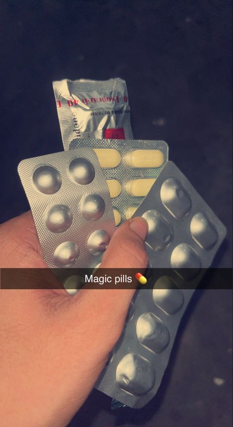 Magic Pills Medicines Snapchat Story, Fake Medicine Snap, Ill Snap, Medicines Snapchat, Medicine Snap Story, Hospital Snap, Medicine Pic, Medicine Snap Streak, Headache Medicine