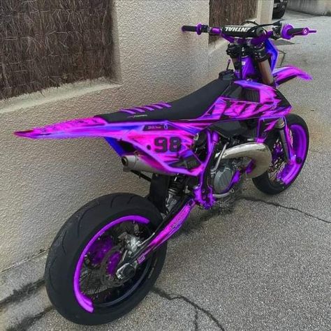 Dirtbike Aesthetic, 50cc Dirt Bike, Bike Yamaha, Ktm Dirt Bikes, Ktm Supermoto, Yamaha Dirt Bikes, Pit Bikes, Motocross Girls, Motocross Love